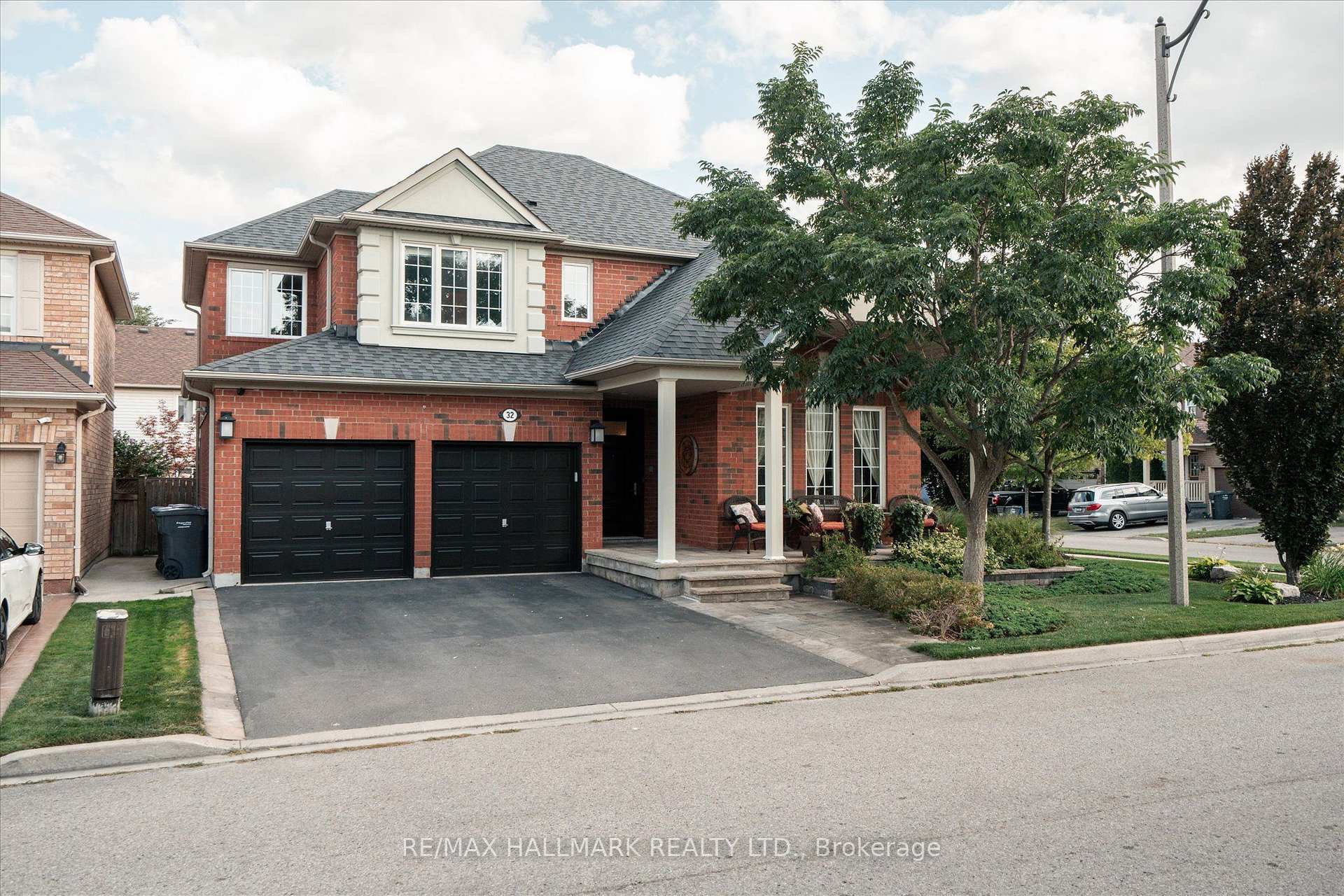 Photo 42 of 32 Redcastle Street, Brampton, Fletcher's Meadow — HOMEH