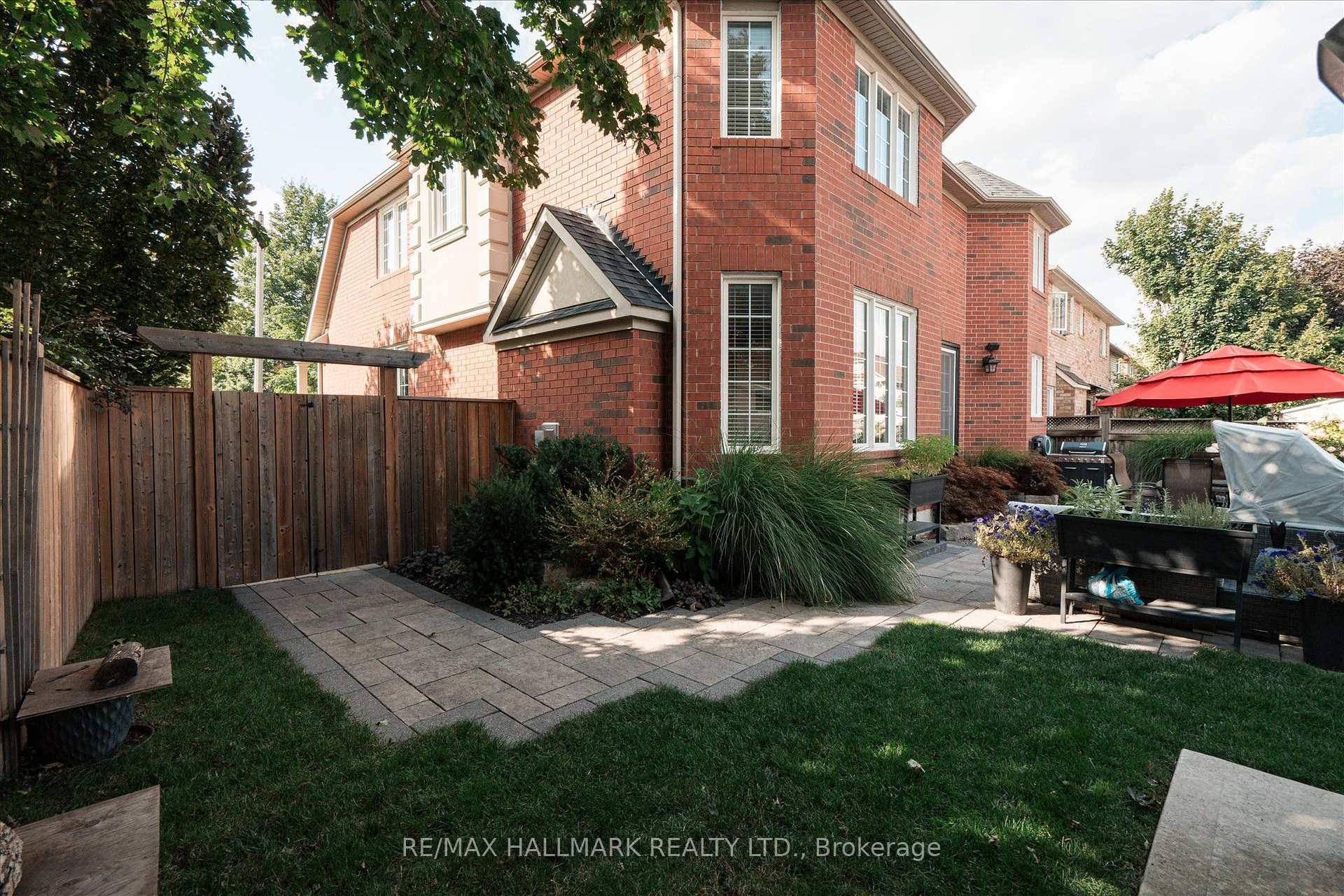 Photo 49 of 32 Redcastle Street, Brampton, Fletcher's Meadow — HOMEH