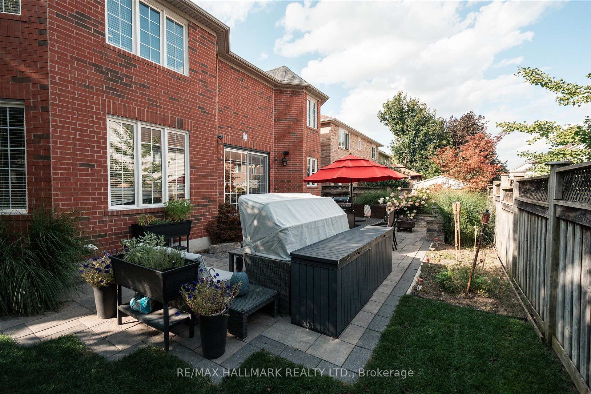 Photo 53 of 32 Redcastle Street, Brampton, Fletcher's Meadow — HOMEH