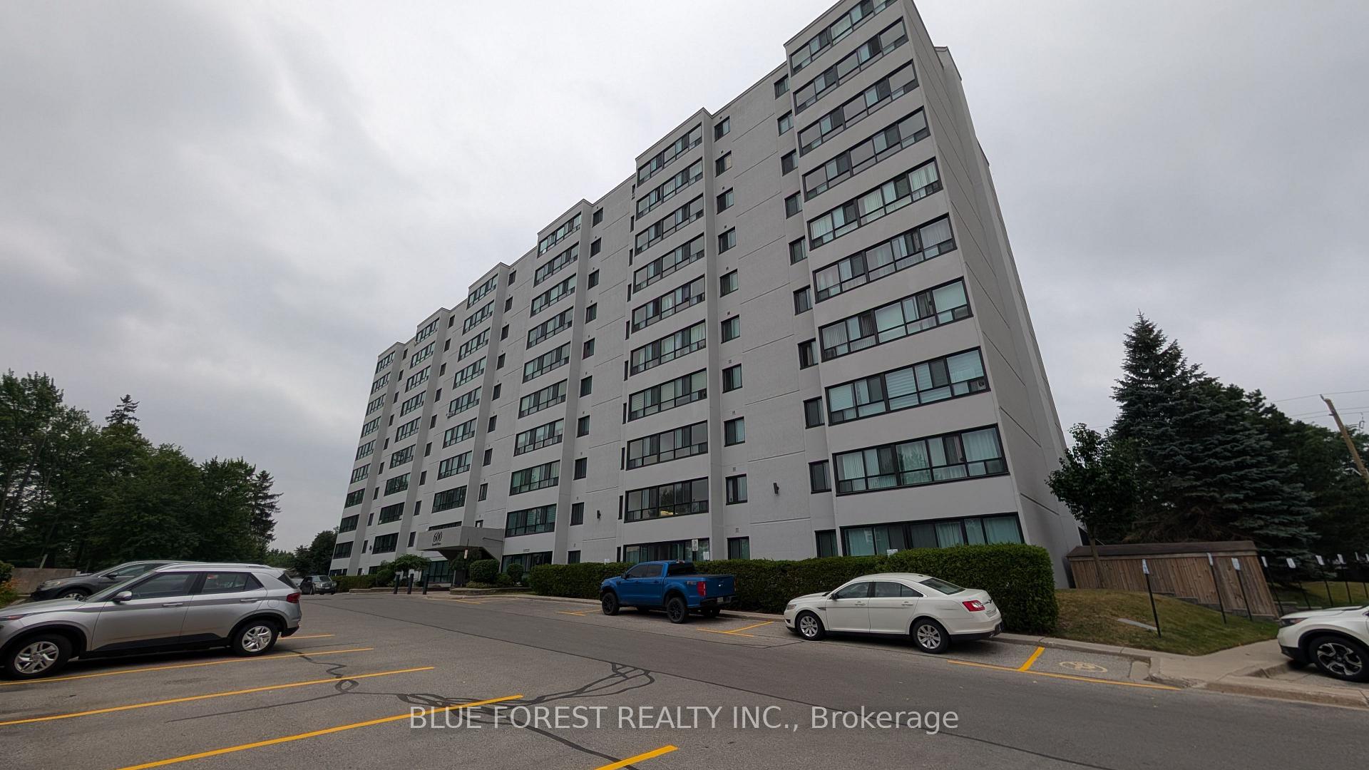 Photo of Unit 212, 600 Grenfell Drive