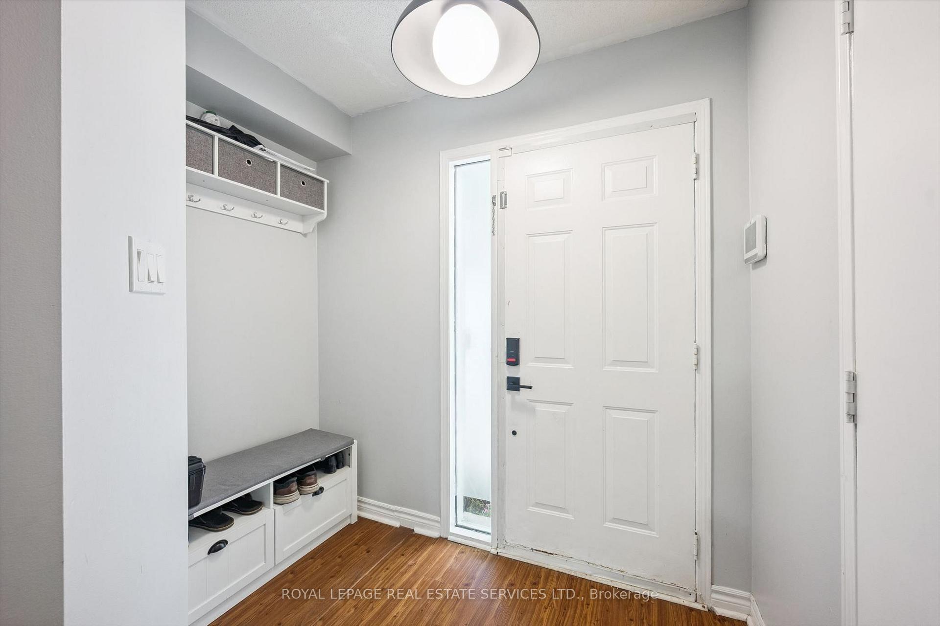 Photo 6 of Unit 66, 1240 Westview Terrace, Oakville, West Oak Trails — HOMEH
