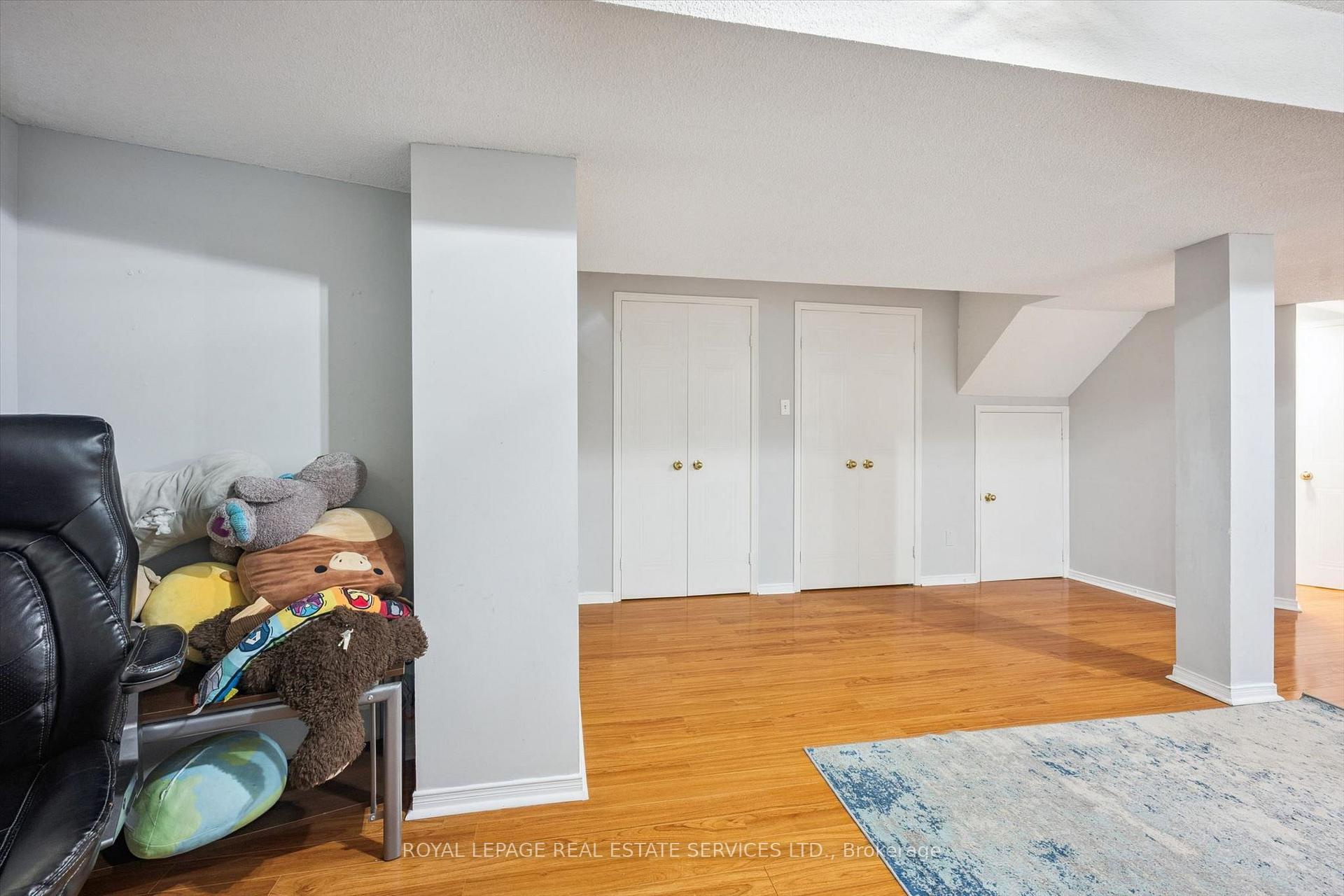 Photo 33 of Unit 66, 1240 Westview Terrace, Oakville, West Oak Trails — HOMEH