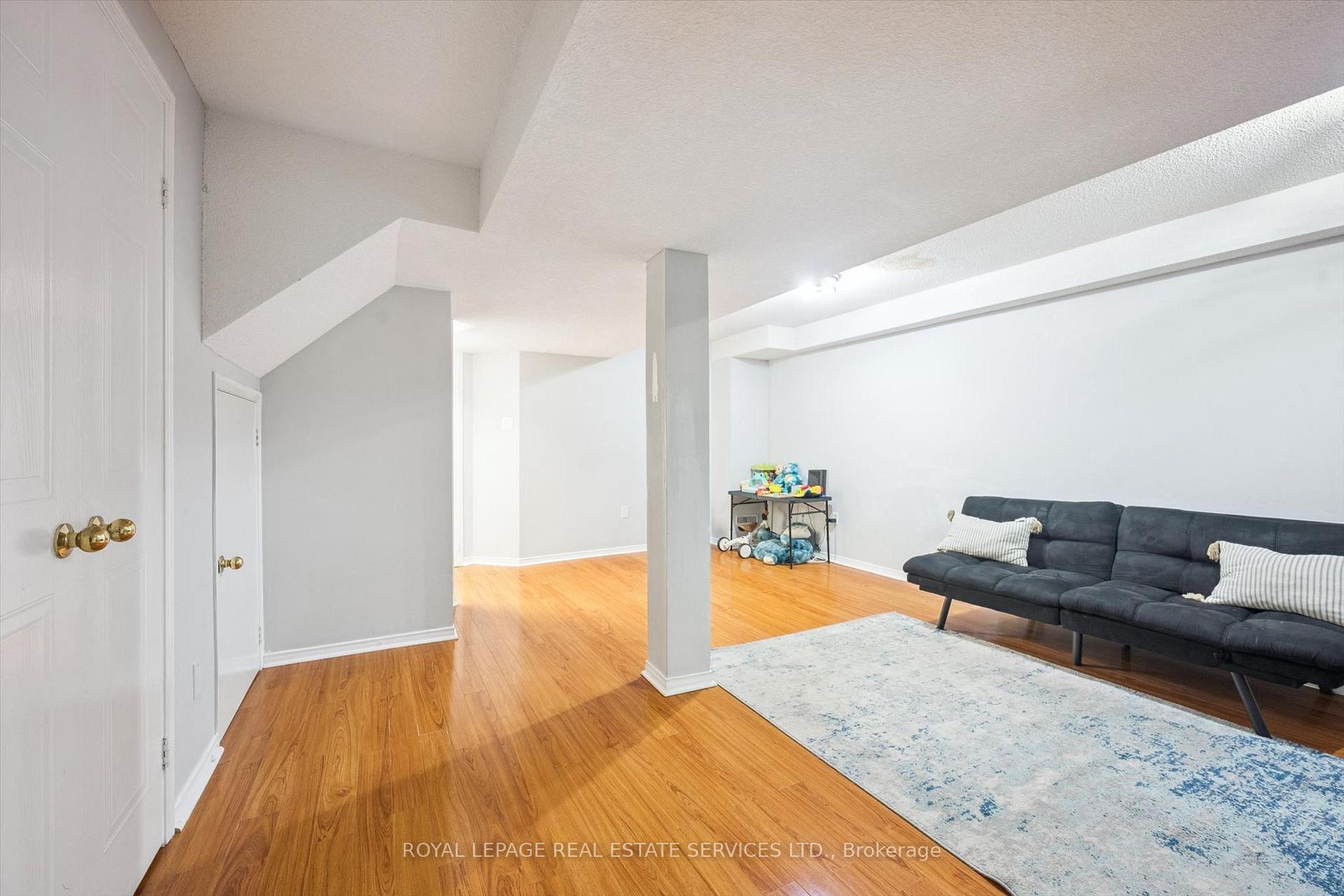 Photo 34 of Unit 66, 1240 Westview Terrace, Oakville, West Oak Trails — HOMEH