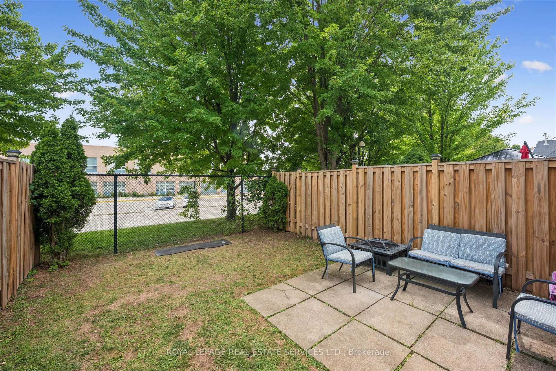 Photo 39 of Unit 66, 1240 Westview Terrace, Oakville, West Oak Trails — HOMEH