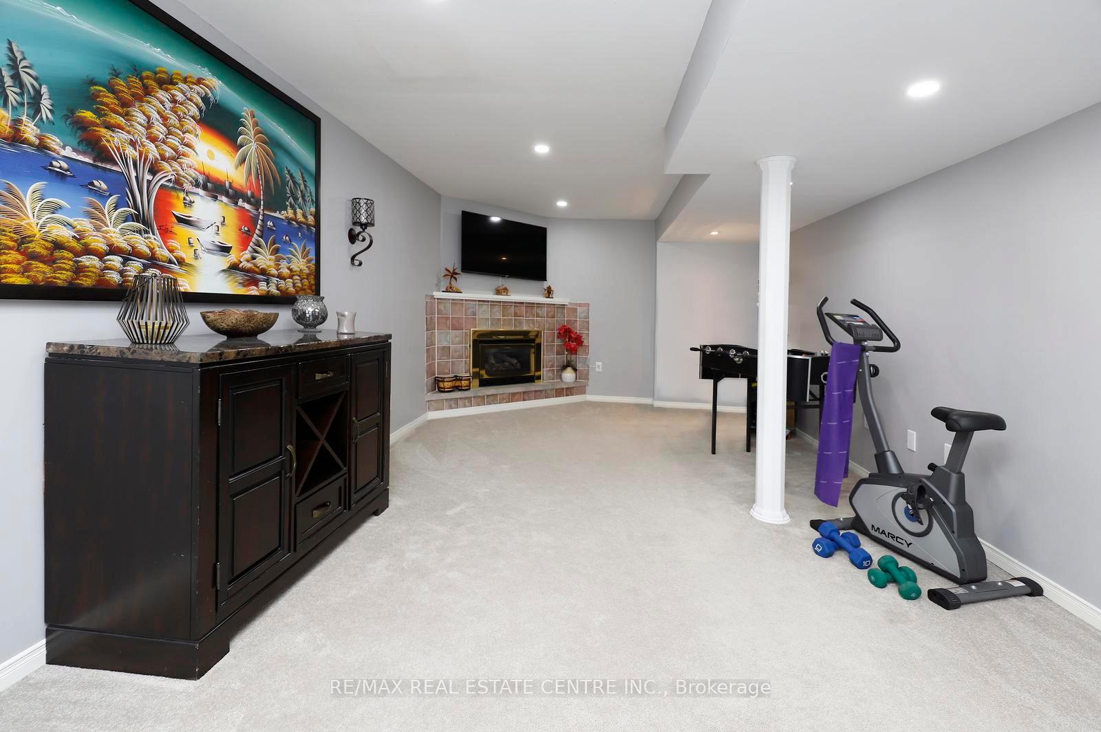 Photo 23 of Unit 26, 2022 Atkinson Drive, Burlington, Rose — HOMEH