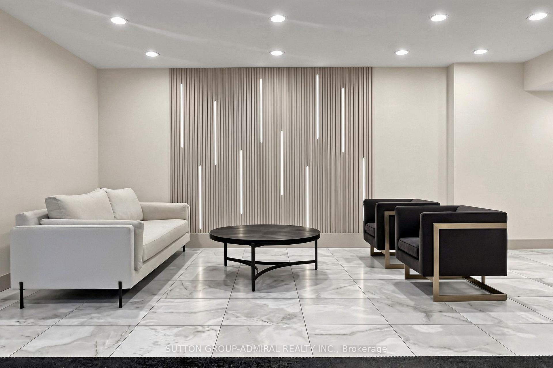 Photo 8 of Unit 210, 39 Galleria Parkway, Markham, Commerce Valley — HOMEH