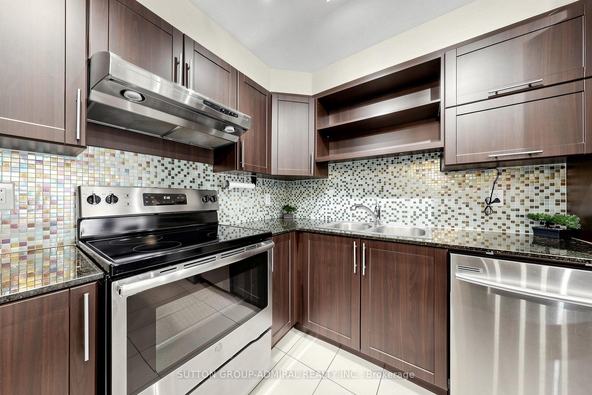 Photo 18 of Unit 210, 39 Galleria Parkway, Markham, Commerce Valley — HOMEH