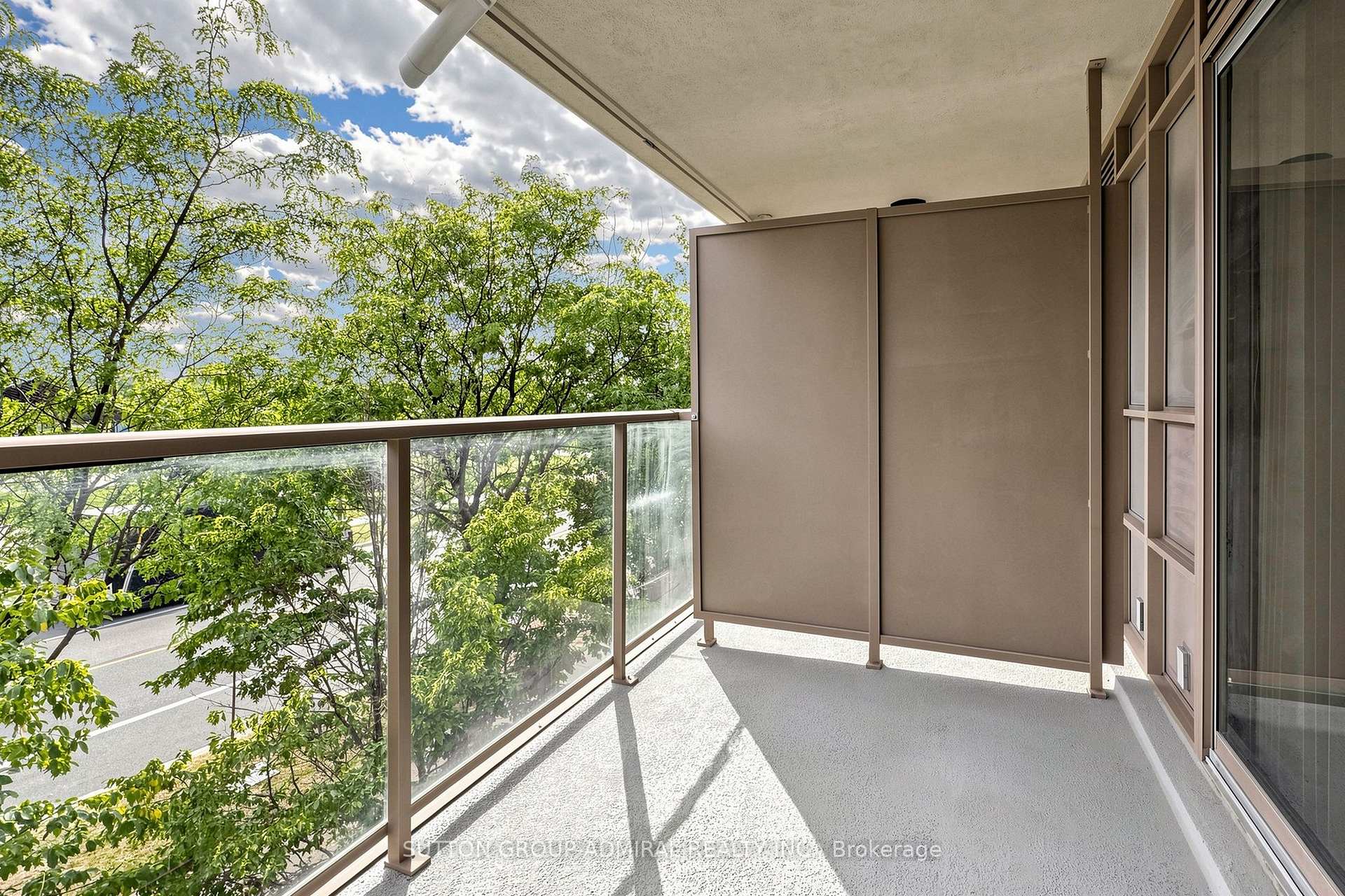 Photo 23 of Unit 210, 39 Galleria Parkway, Markham, Commerce Valley — HOMEH