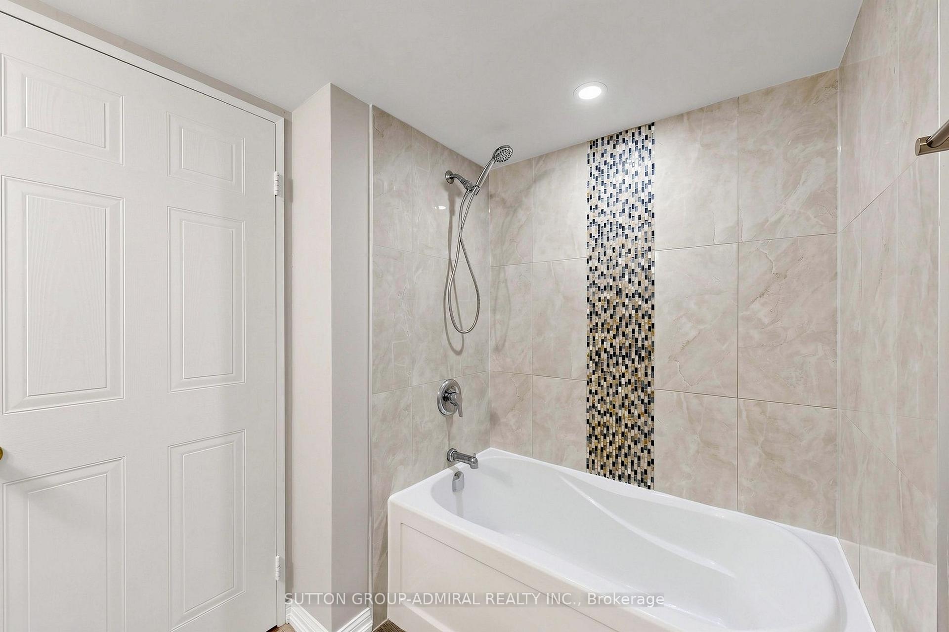 Photo 28 of Unit 210, 39 Galleria Parkway, Markham, Commerce Valley — HOMEH