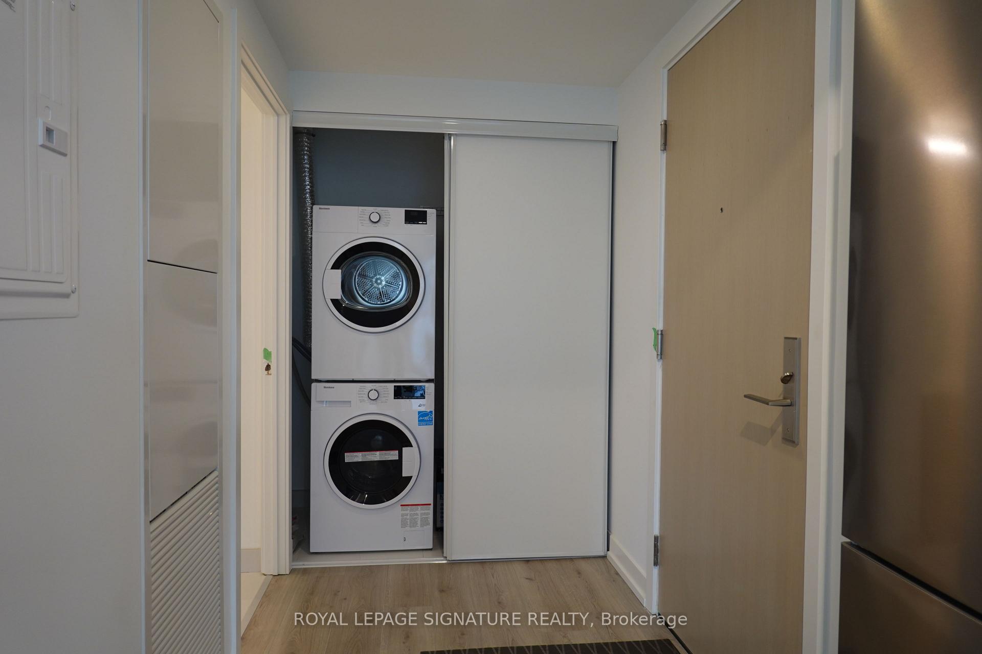 Photo 5 of Unit 3211, 395 Bloor Street E, Toronto, North St. James Town — HOMEH