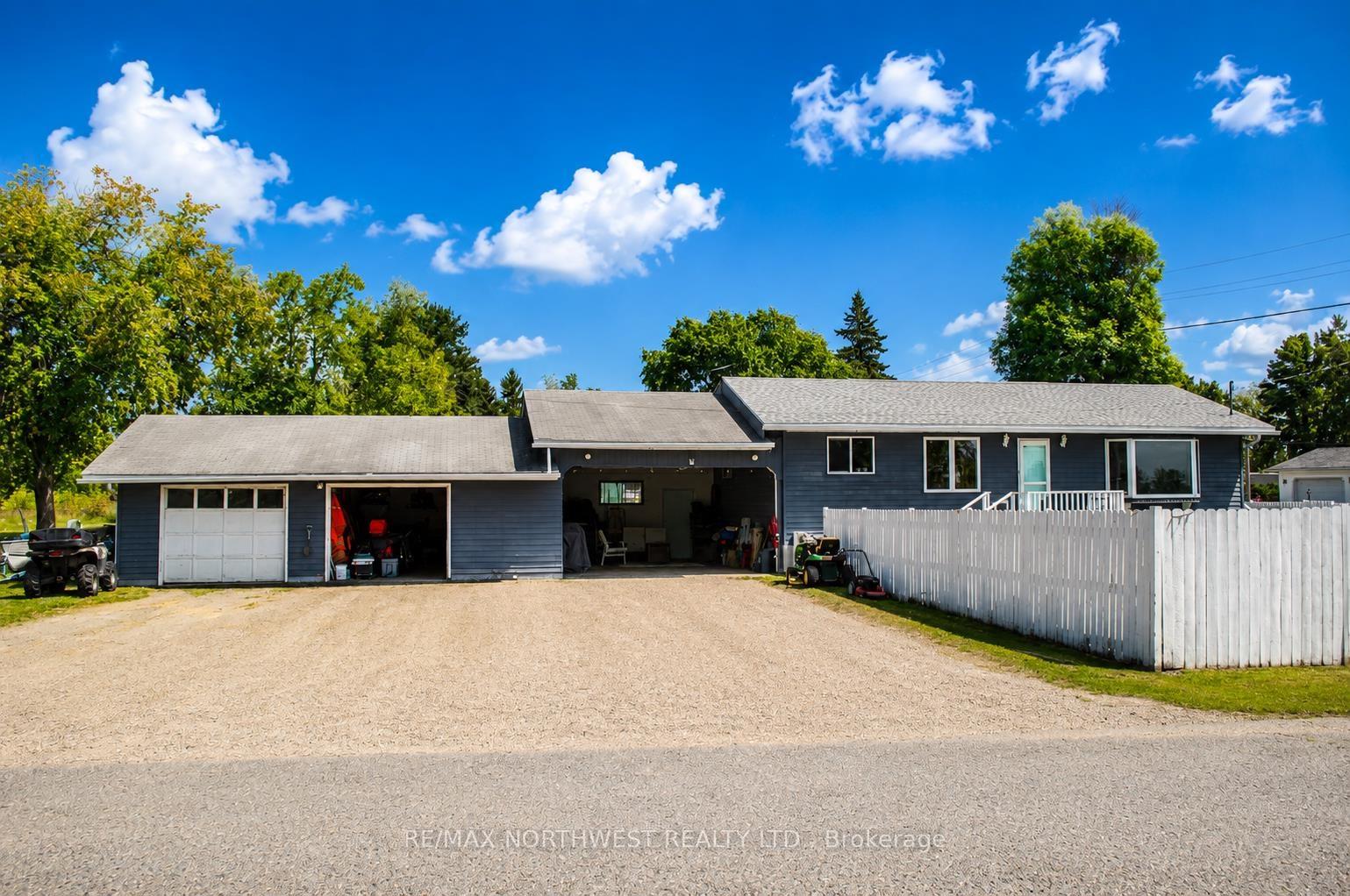 Photo 2 of 501 Atwood Ave, Rainy River, TB-403 — HOMEH