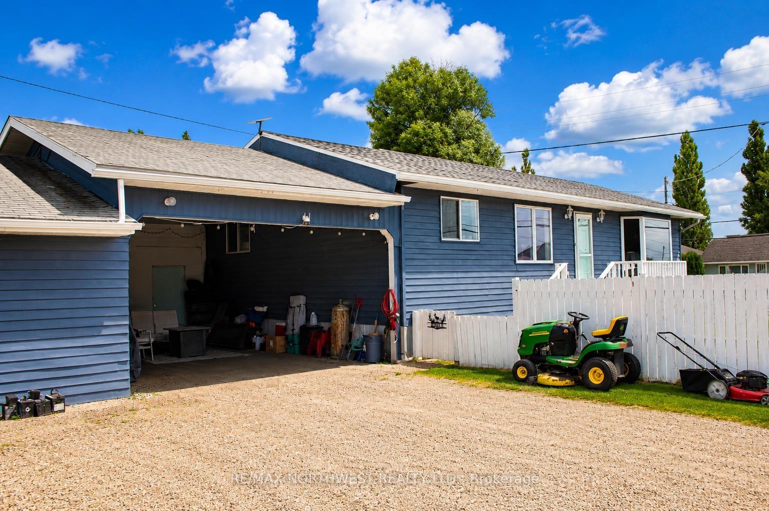 Photo 4 of 501 Atwood Ave, Rainy River, TB-403 — HOMEH