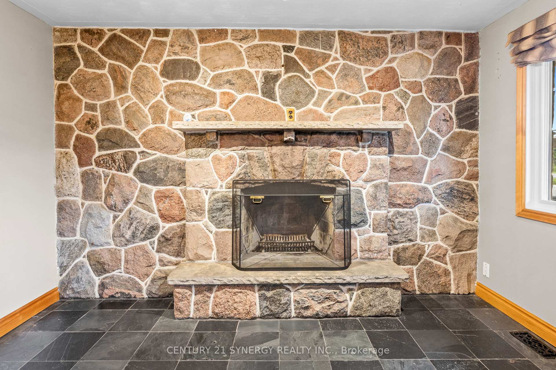 Photo 8 of 8567 Franktown Road, Ottawa, Ashton — HOMEH