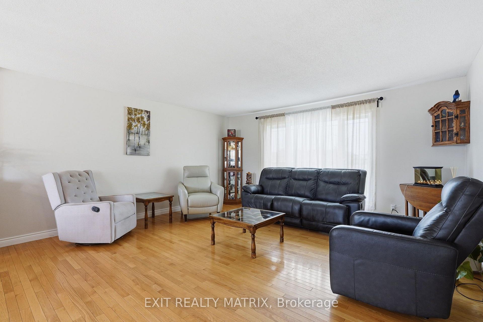 Photo 6 of 56 Isabelle Street, Casselman, Casselman — HOMEH