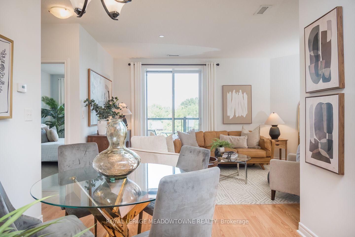 Photo 5 of Unit 302, 383 Main Street, Milton, Old Milton — HOMEH