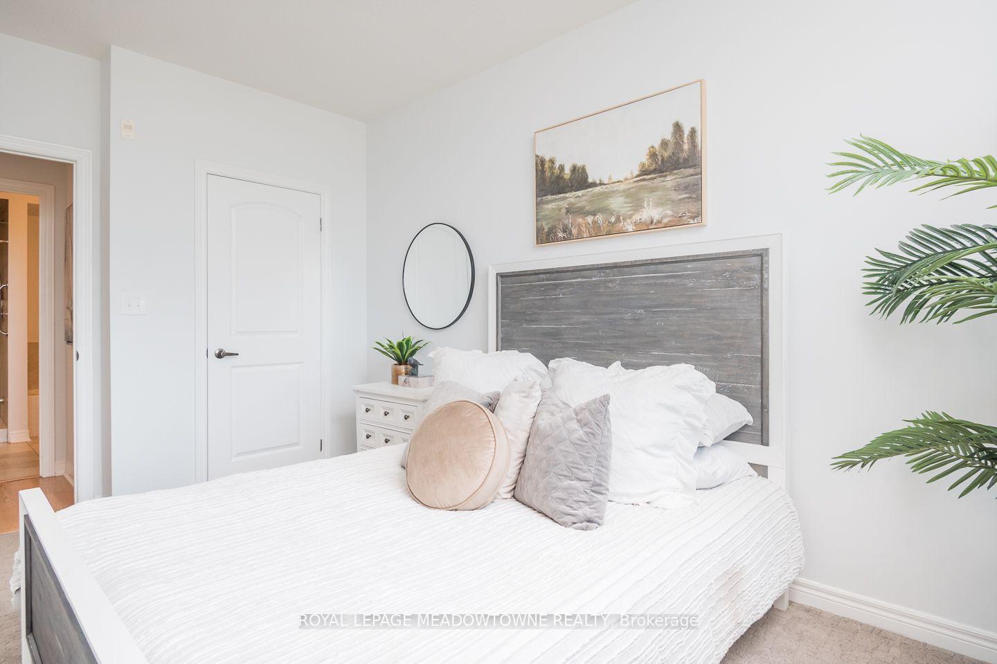 Photo 16 of Unit 302, 383 Main Street, Milton, Old Milton — HOMEH
