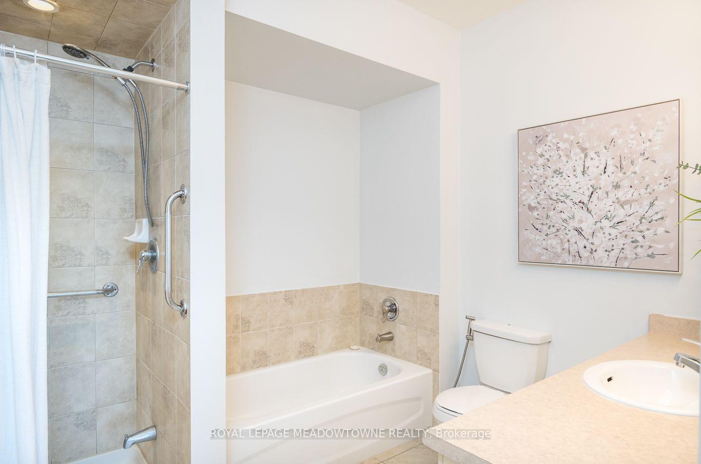 Photo 23 of Unit 302, 383 Main Street, Milton, Old Milton — HOMEH