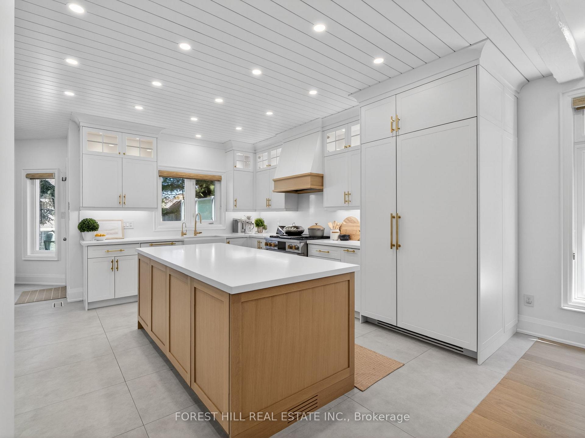 Photo 19 of 118 Pathlane Road, Richmond Hill, Langstaff — HOMEH