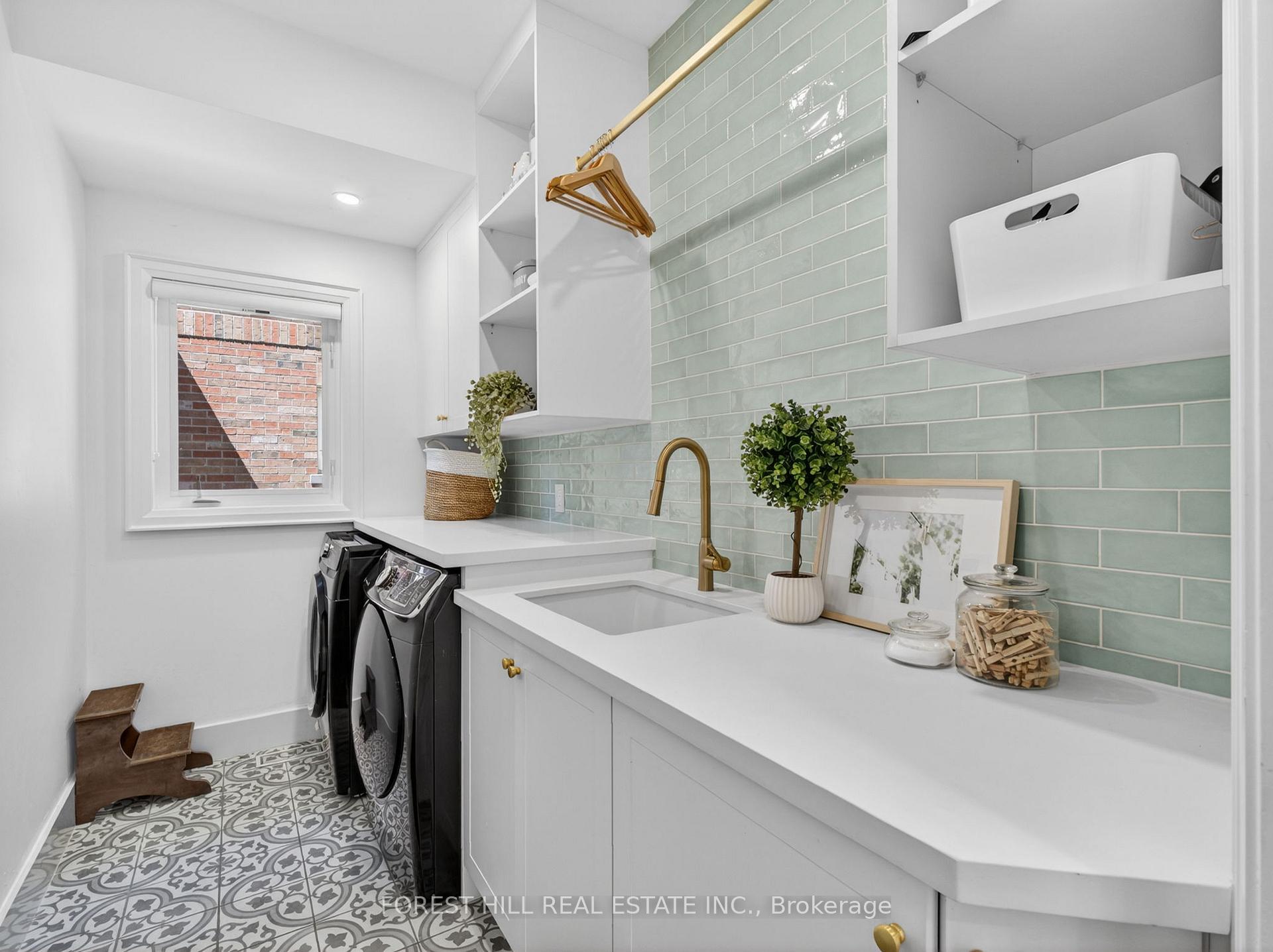 Photo 33 of 118 Pathlane Road, Richmond Hill, Langstaff — HOMEH