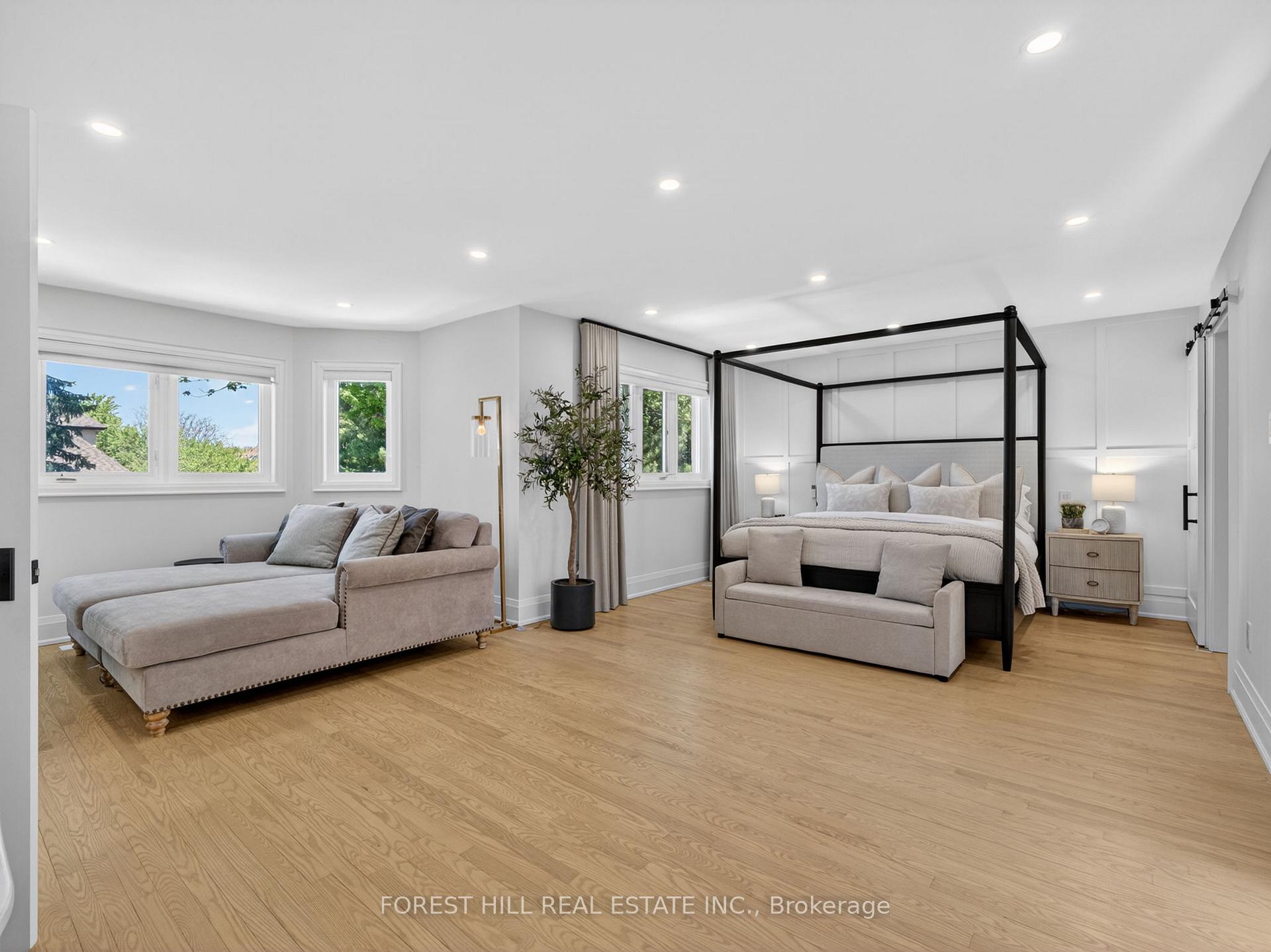 Photo 43 of 118 Pathlane Road, Richmond Hill, Langstaff — HOMEH