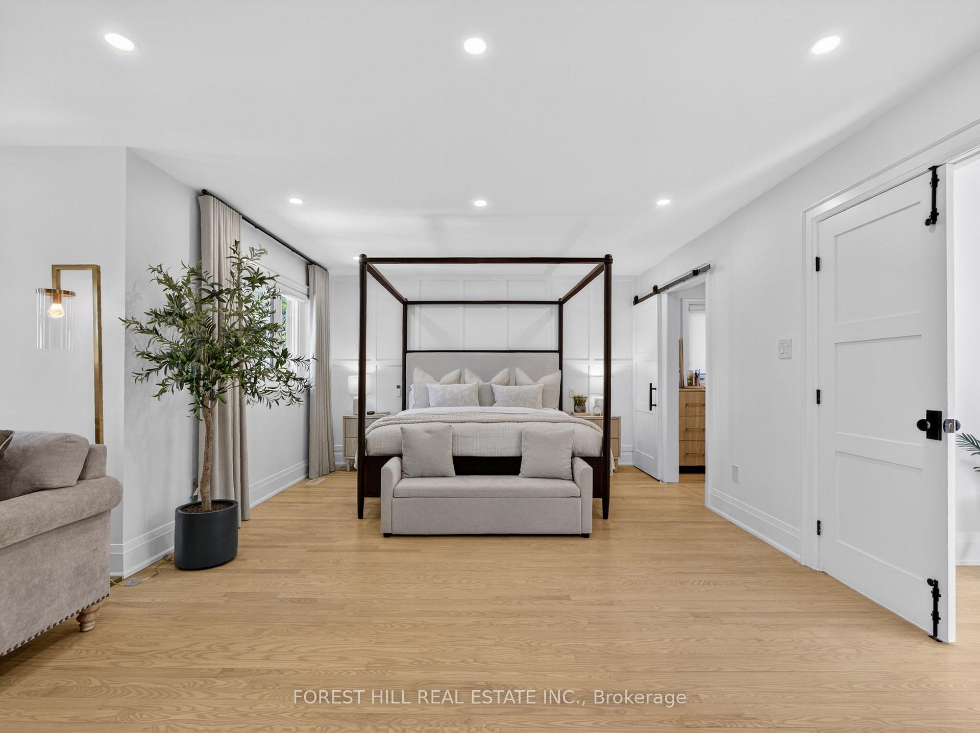 Photo 45 of 118 Pathlane Road, Richmond Hill, Langstaff — HOMEH