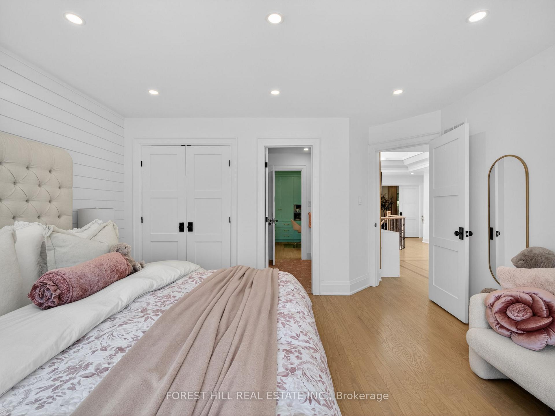 Photo 63 of 118 Pathlane Road, Richmond Hill, Langstaff — HOMEH