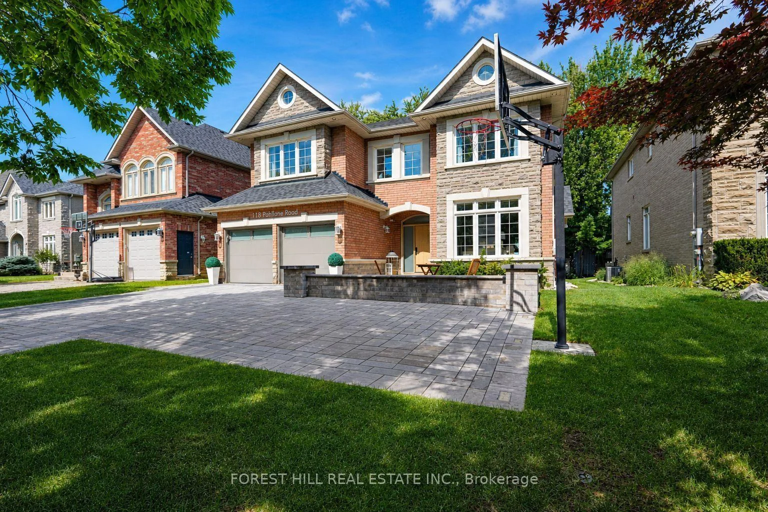 Photo 4 of 118 Pathlane Road, Richmond Hill, Langstaff — HOMEH