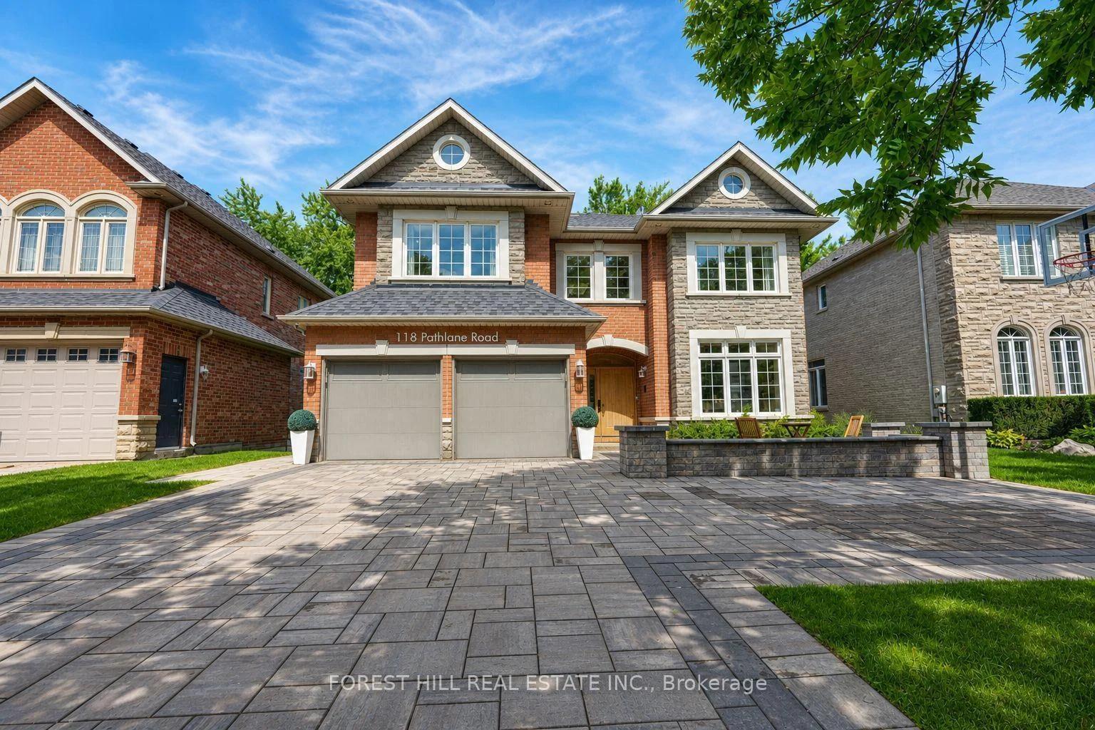 Photo 6 of 118 Pathlane Road, Richmond Hill, Langstaff — HOMEH