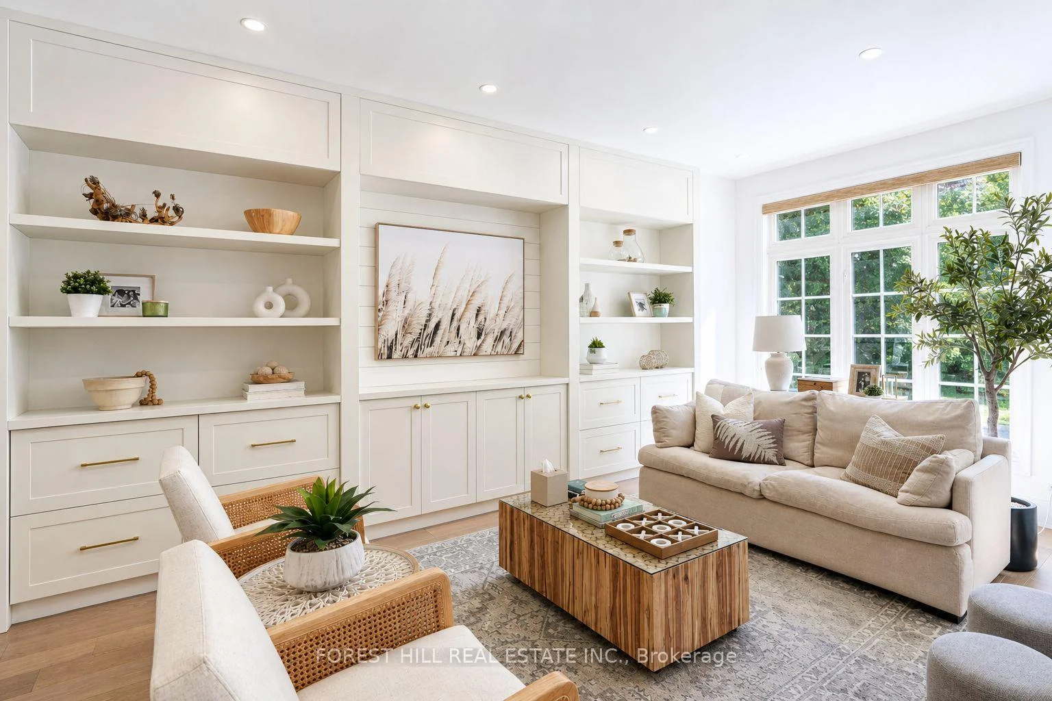 Photo 14 of 118 Pathlane Road, Richmond Hill, Langstaff — HOMEH