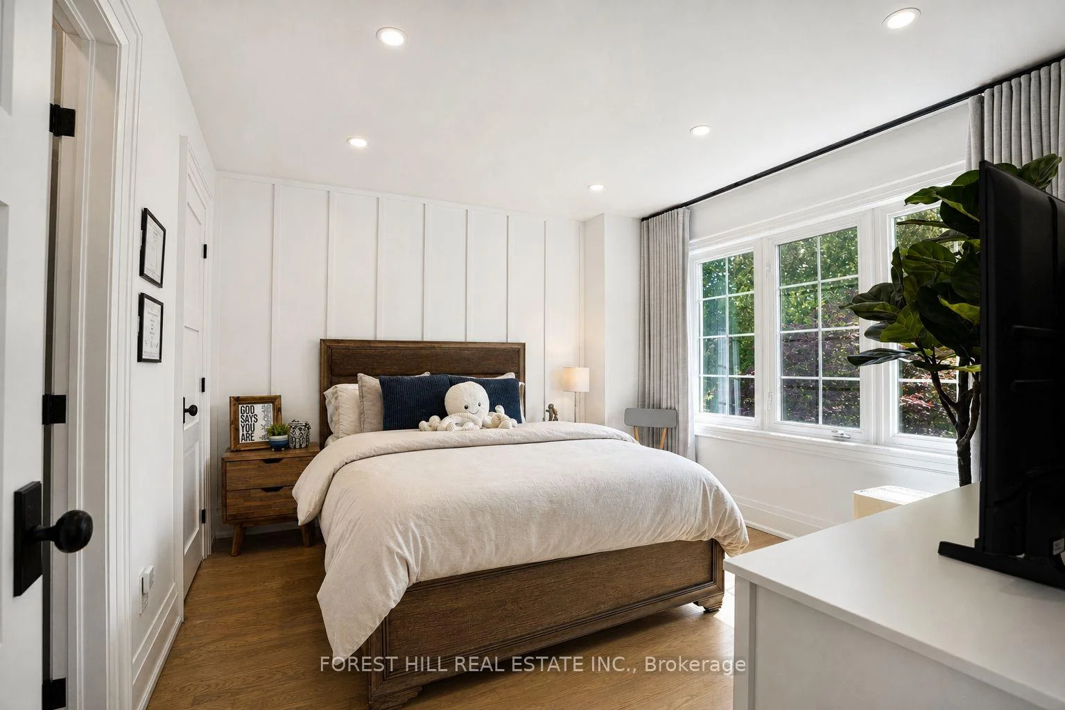 Photo 54 of 118 Pathlane Road, Richmond Hill, Langstaff — HOMEH