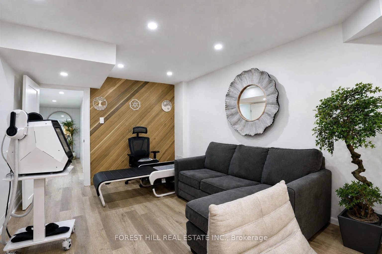 Photo 84 of 118 Pathlane Road, Richmond Hill, Langstaff — HOMEH