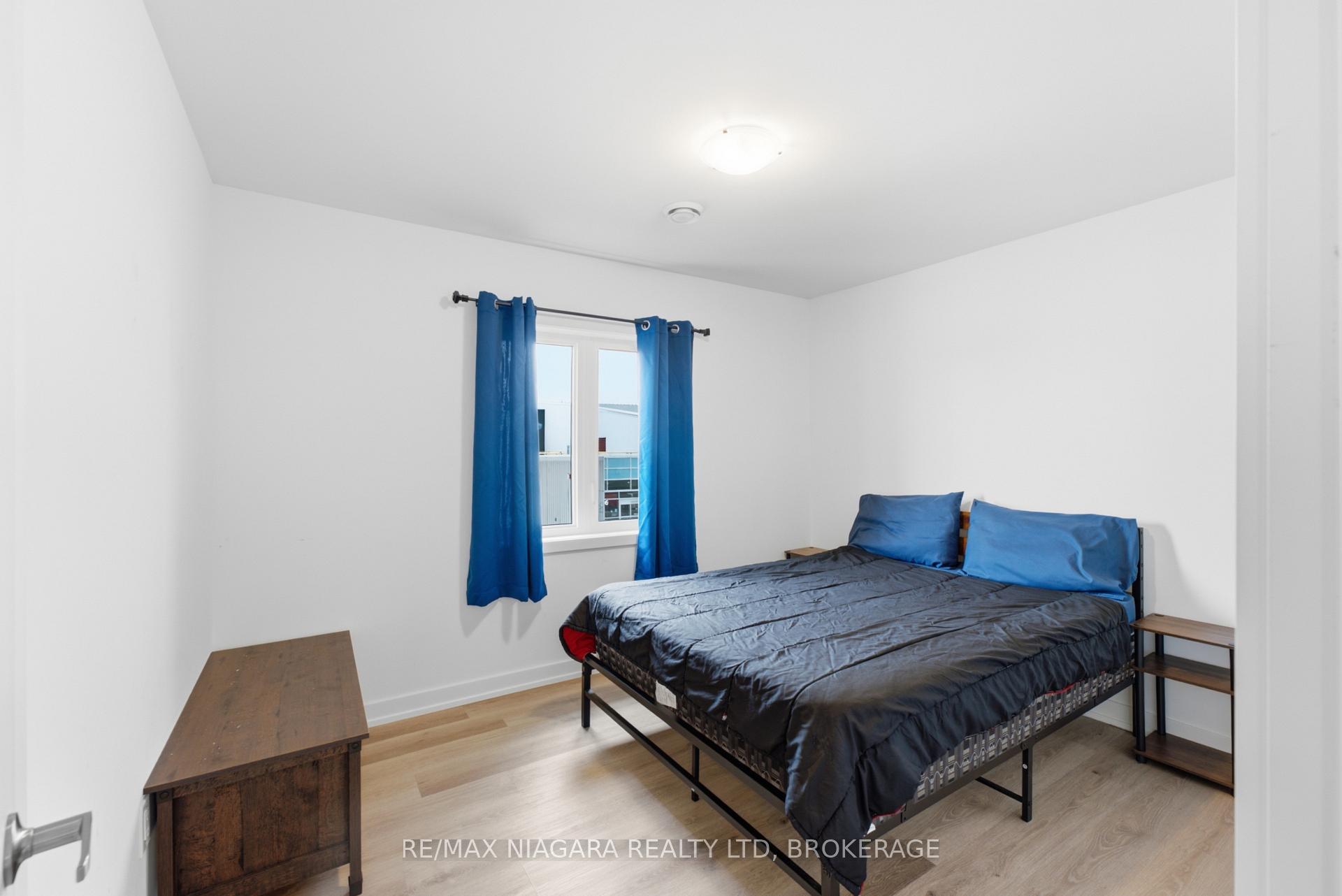 Photo 13 of Unit 635, 4263 Fourth Avenue, Niagara Falls, Clifton Hill — HOMEH