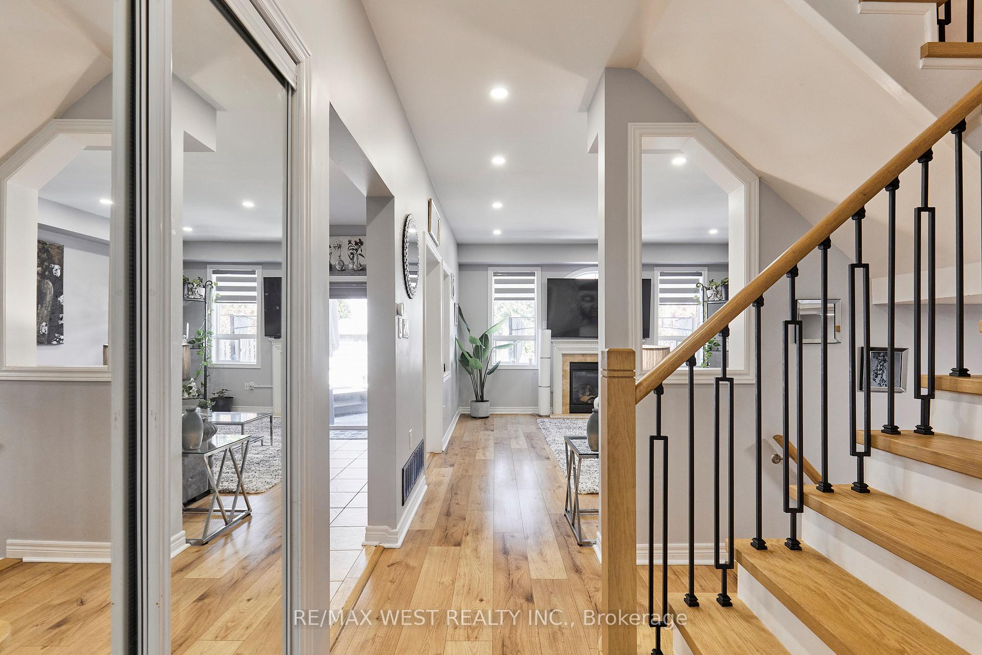 Photo 7 of 67 Kenilworth Crescent, Whitby, Brooklin — HOMEH