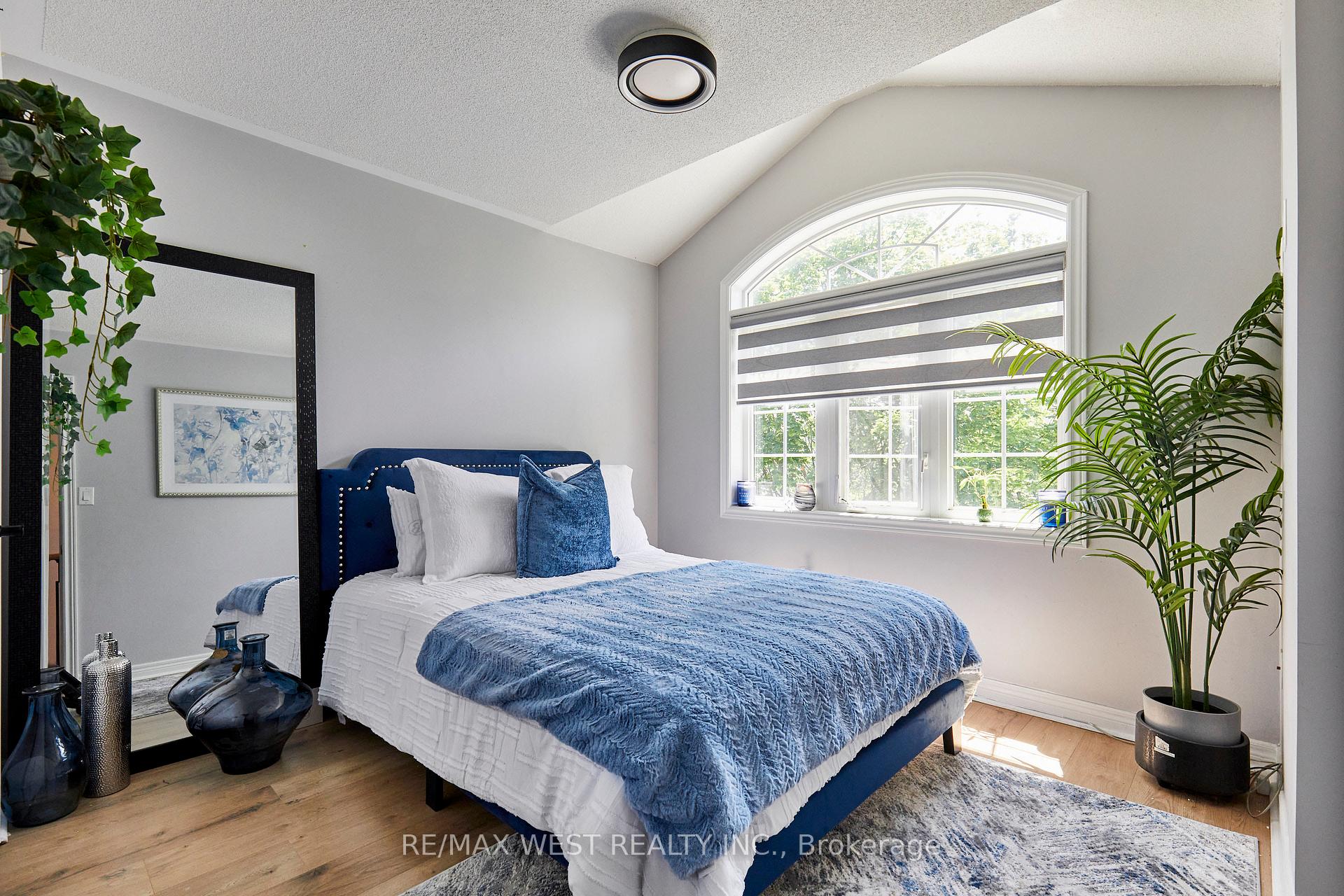 Photo 16 of 67 Kenilworth Crescent, Whitby, Brooklin — HOMEH