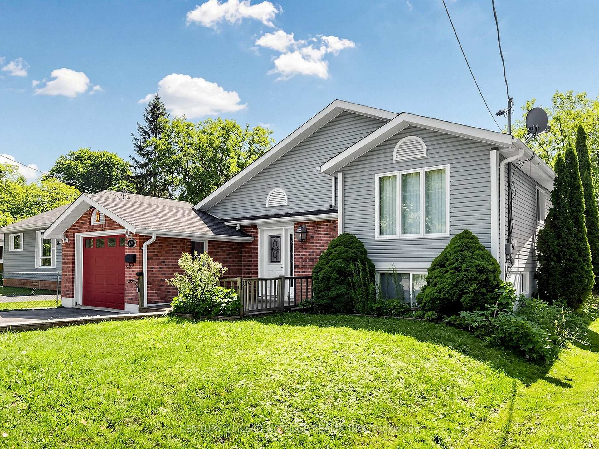 Photo 2 of 177 Silas Boulevard, Georgina, Keswick North — HOMEH