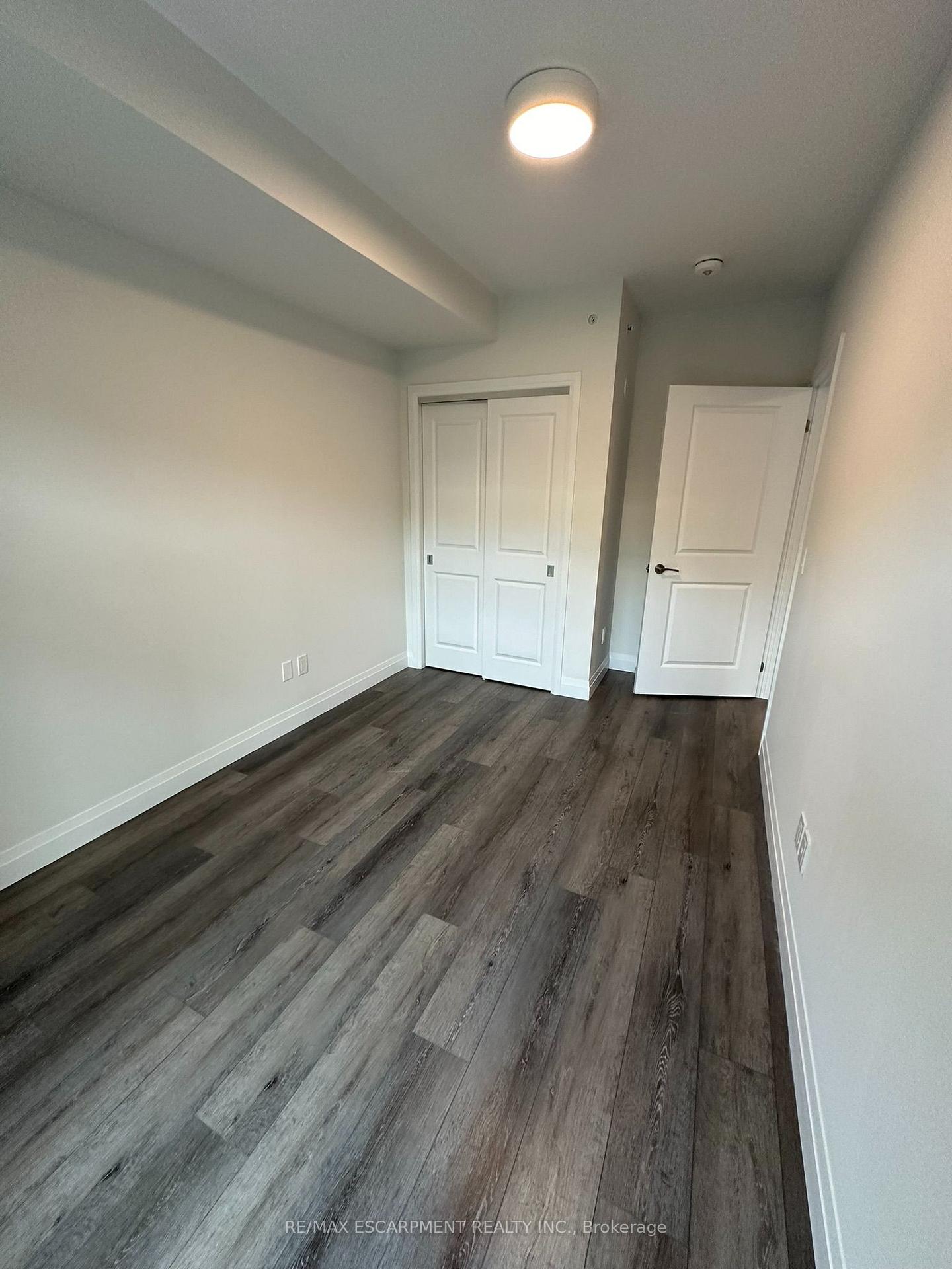 Photo 14 of Unit 302, 153 Wilson Street W, Hamilton, Ancaster — HOMEH