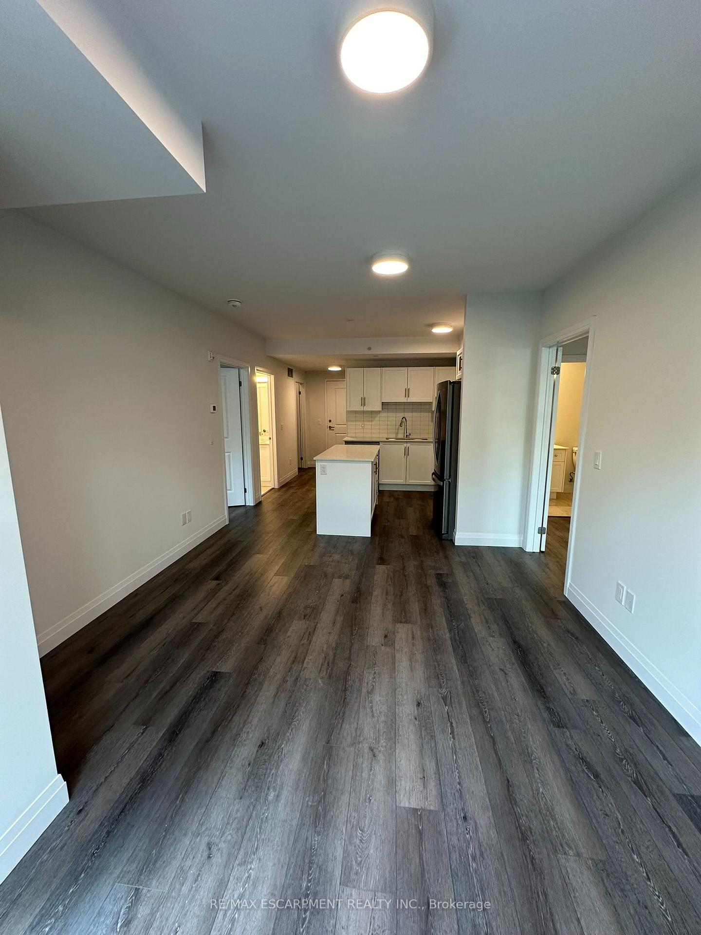 Photo 16 of Unit 302, 153 Wilson Street W, Hamilton, Ancaster — HOMEH