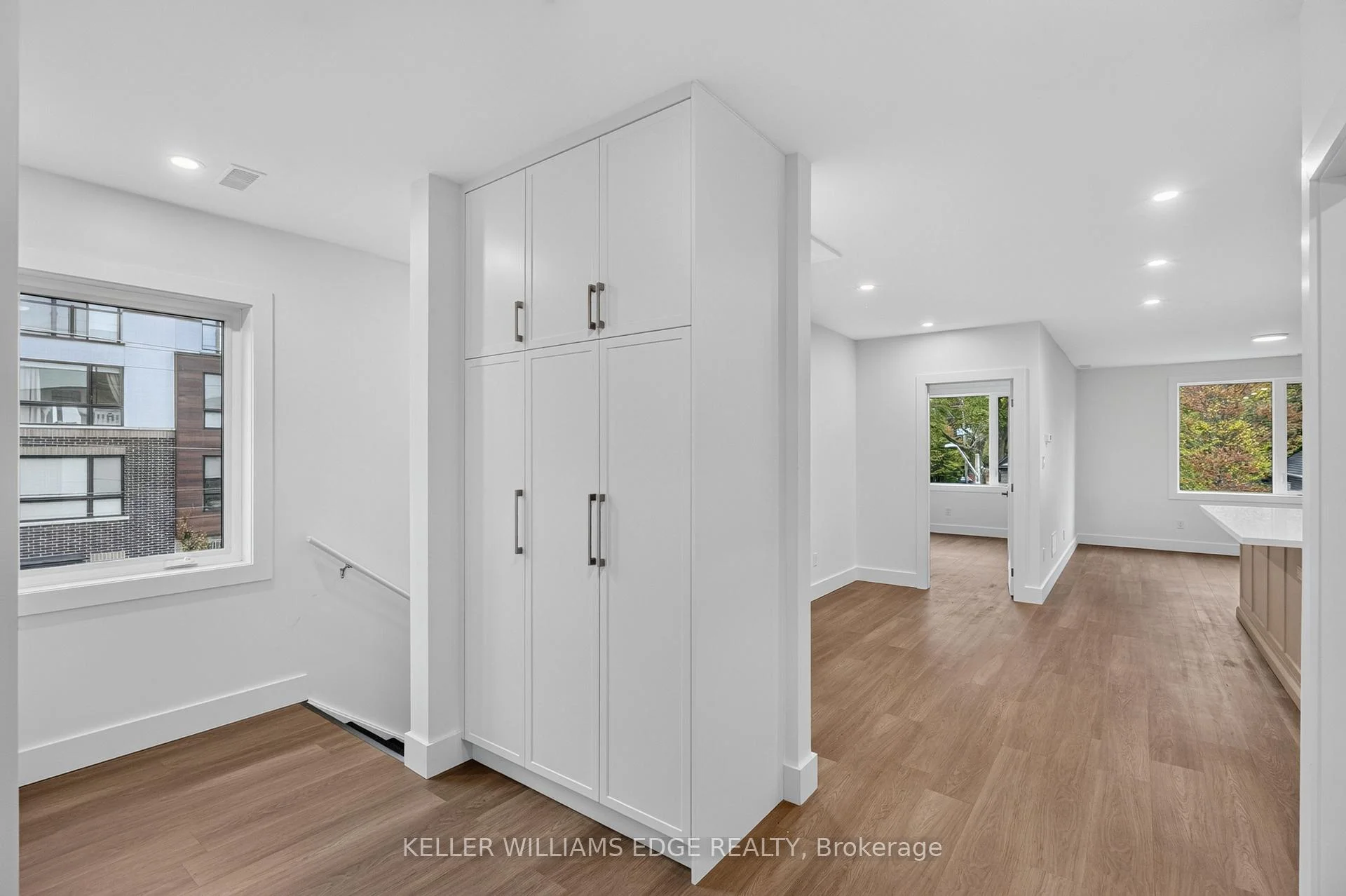 Photo 14 of Unit 5, 332 King Street W, Hamilton, Dundas — HOMEH