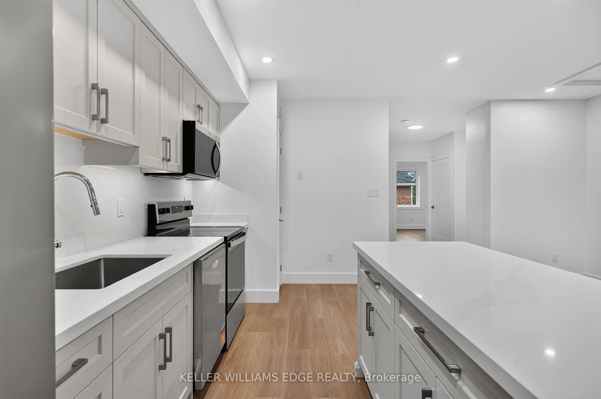 Photo 26 of Unit 5, 332 King Street W, Hamilton, Dundas — HOMEH