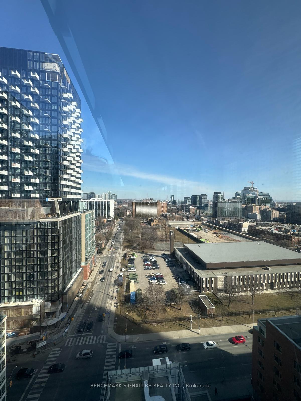 Photo 10 of Unit 1705, 47 Mutual Street, Toronto, Church-Yonge Corridor — HOMEH