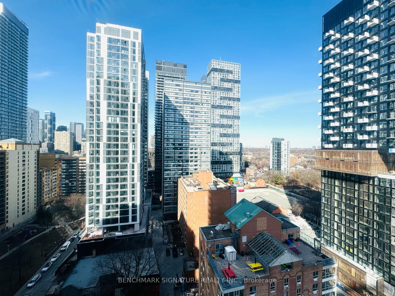 Photo 11 of Unit 1705, 47 Mutual Street, Toronto, Church-Yonge Corridor — HOMEH