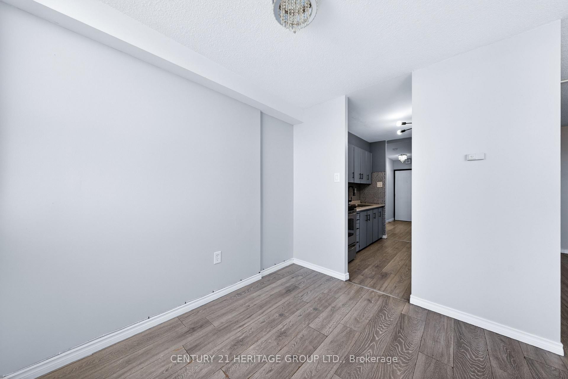 Photo 13 of Unit 1601, 2645 Kipling Avenue, Etobicoke, Mount Olive-Silverstone-Jamestown — HOMEH