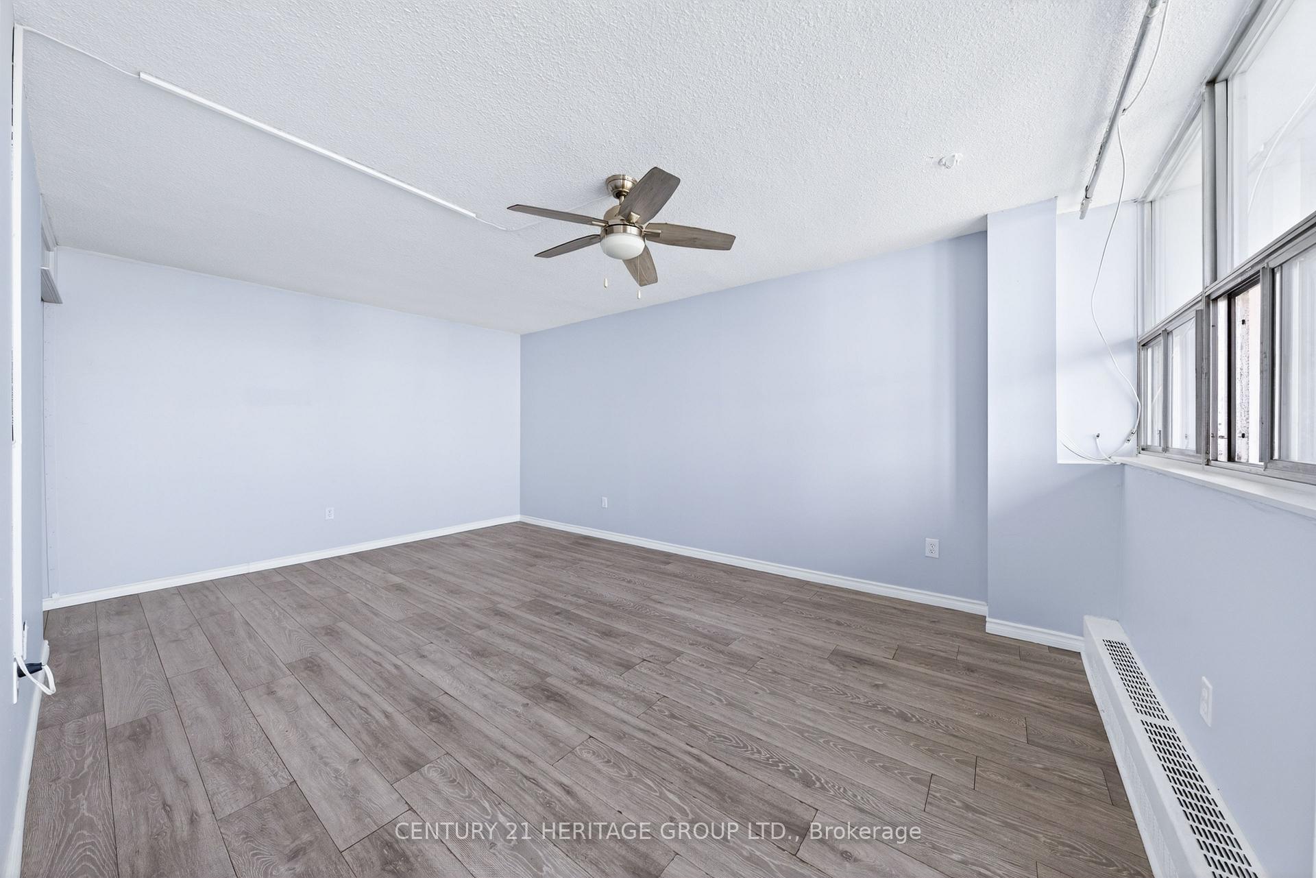 Photo 15 of Unit 1601, 2645 Kipling Avenue, Etobicoke, Mount Olive-Silverstone-Jamestown — HOMEH