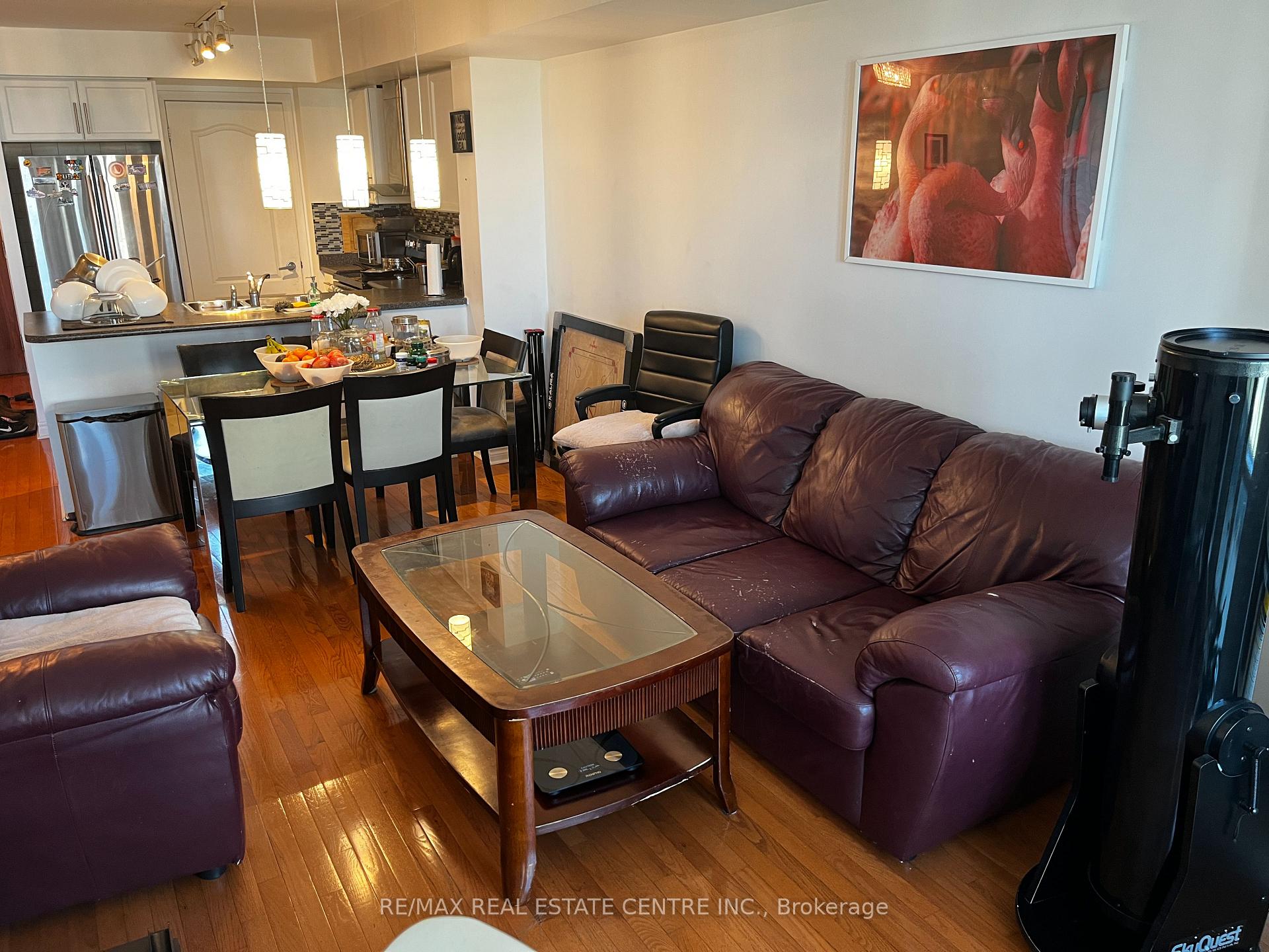 Photo 6 of Unit 1010, 33 Elm Drive W, Mississauga, City Centre — HOMEH