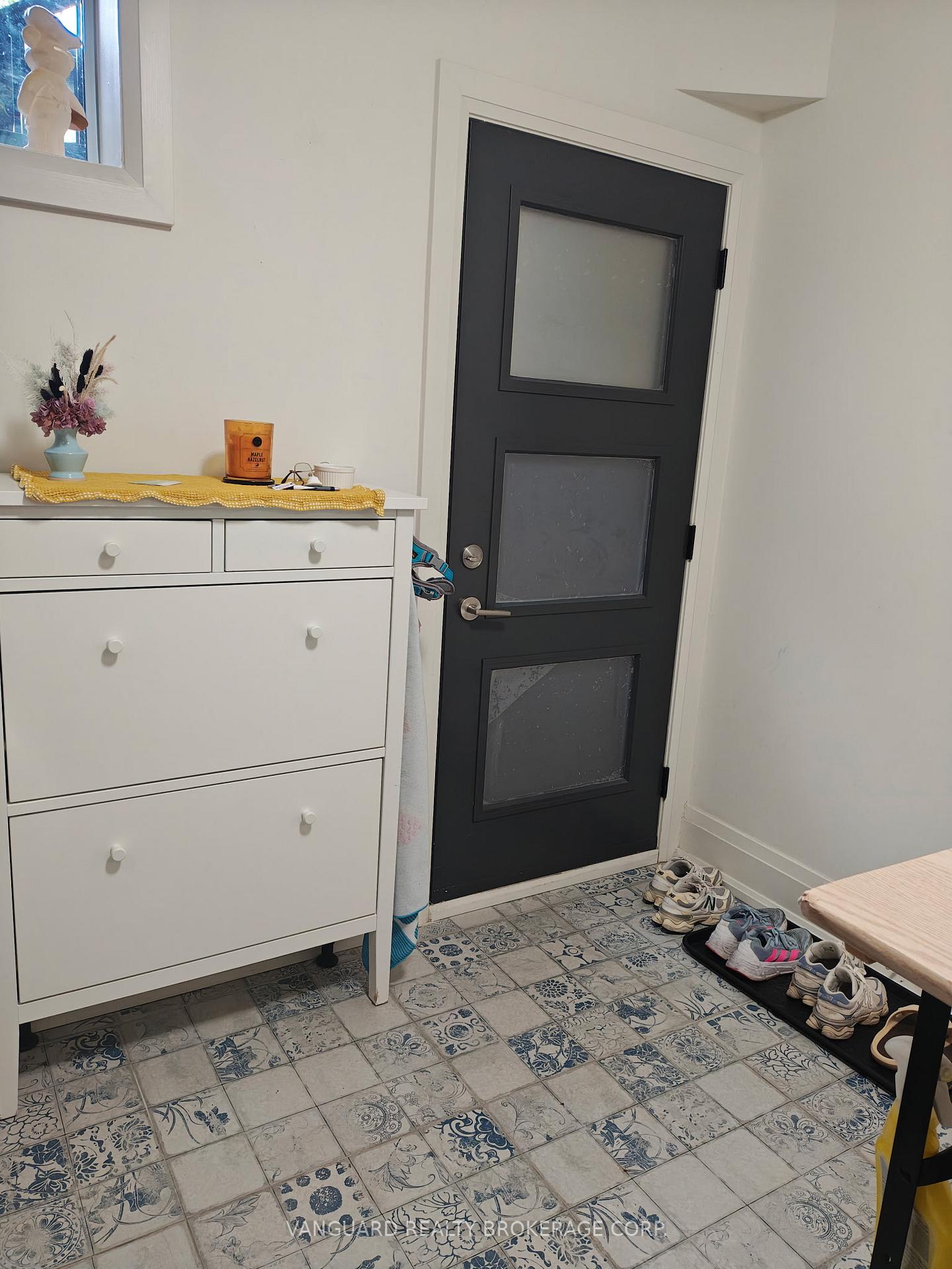 Photo 2 of Unit Basement, 982 Dovercourt Road, Toronto, Dovercourt-Wallace Emerson-Junction — HOMEH