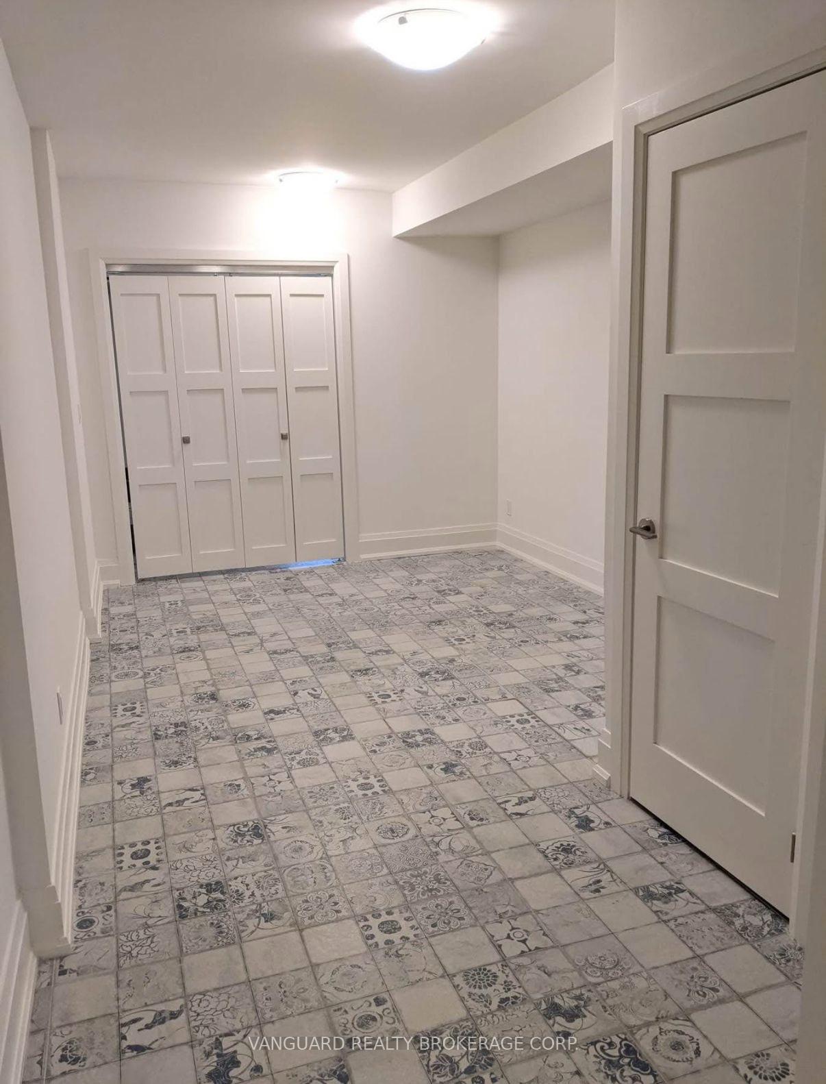 Photo 7 of Unit Basement, 982 Dovercourt Road, Toronto, Dovercourt-Wallace Emerson-Junction — HOMEH