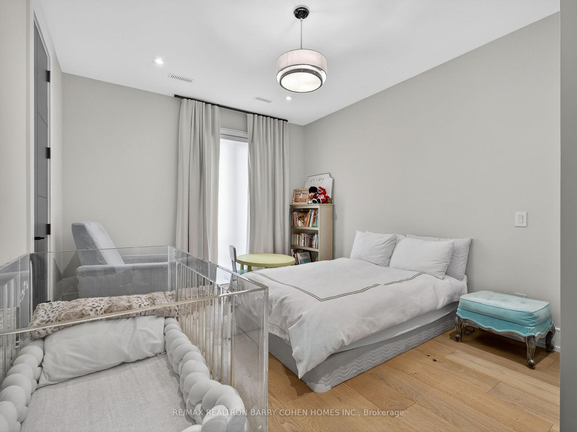 Photo 22 of 4 Forest Wood, Toronto, Bedford Park-Nortown — HOMEH