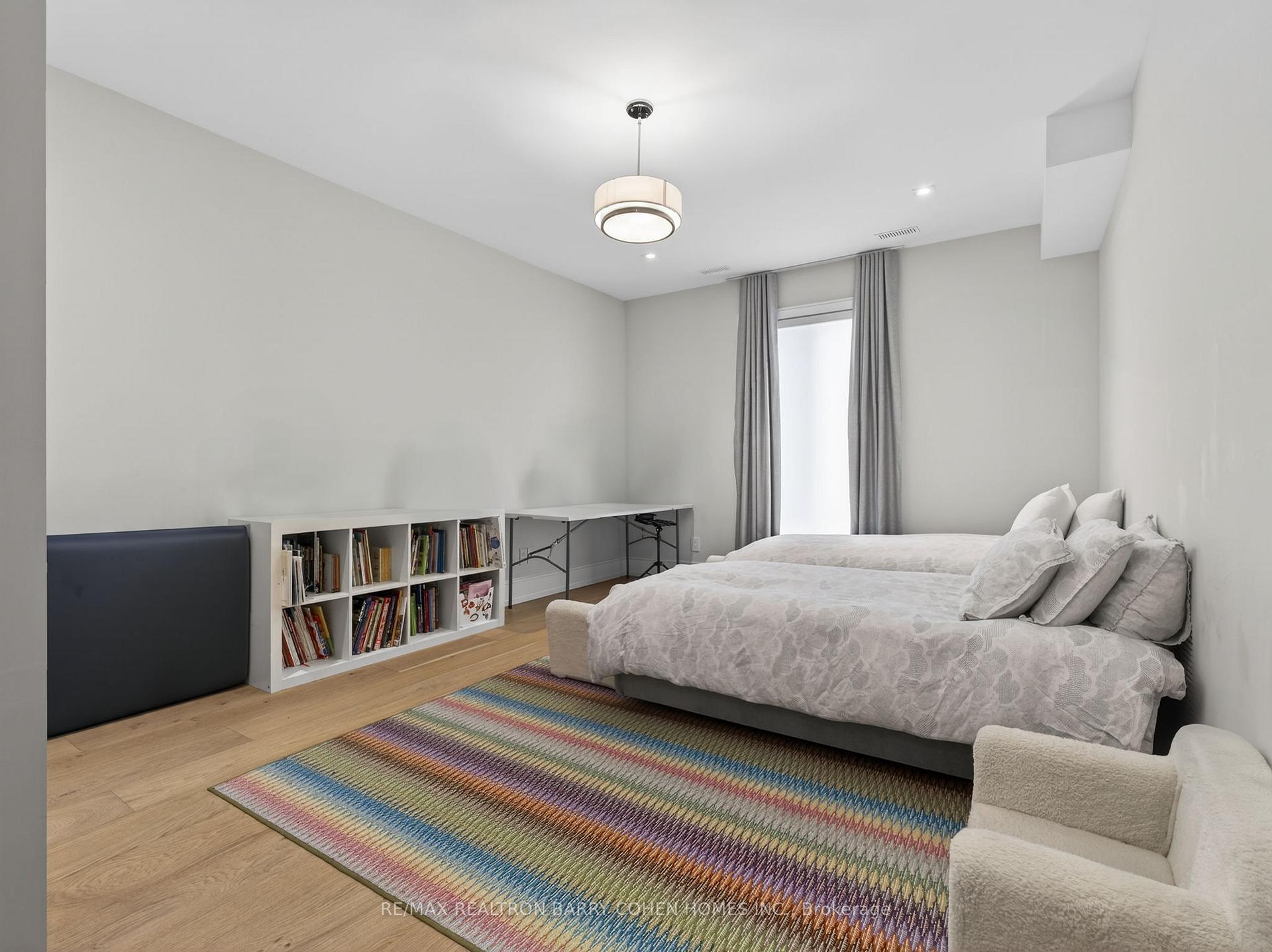 Photo 24 of 4 Forest Wood, Toronto, Bedford Park-Nortown — HOMEH