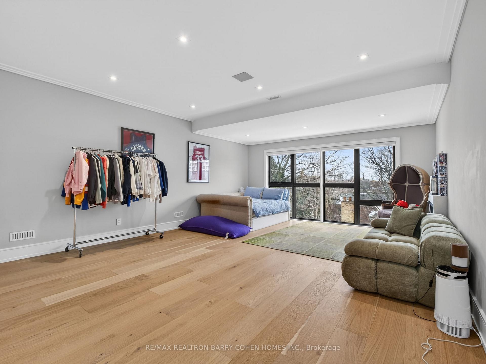 Photo 26 of 4 Forest Wood, Toronto, Bedford Park-Nortown — HOMEH