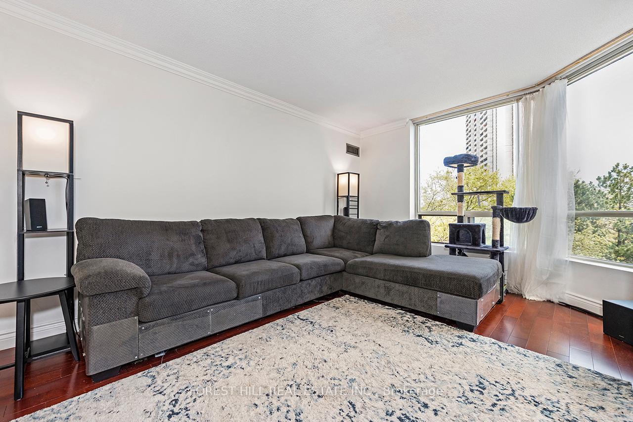 Photo 11 of Unit 510, 3 Hickory Tree Road, North York, Weston — HOMEH